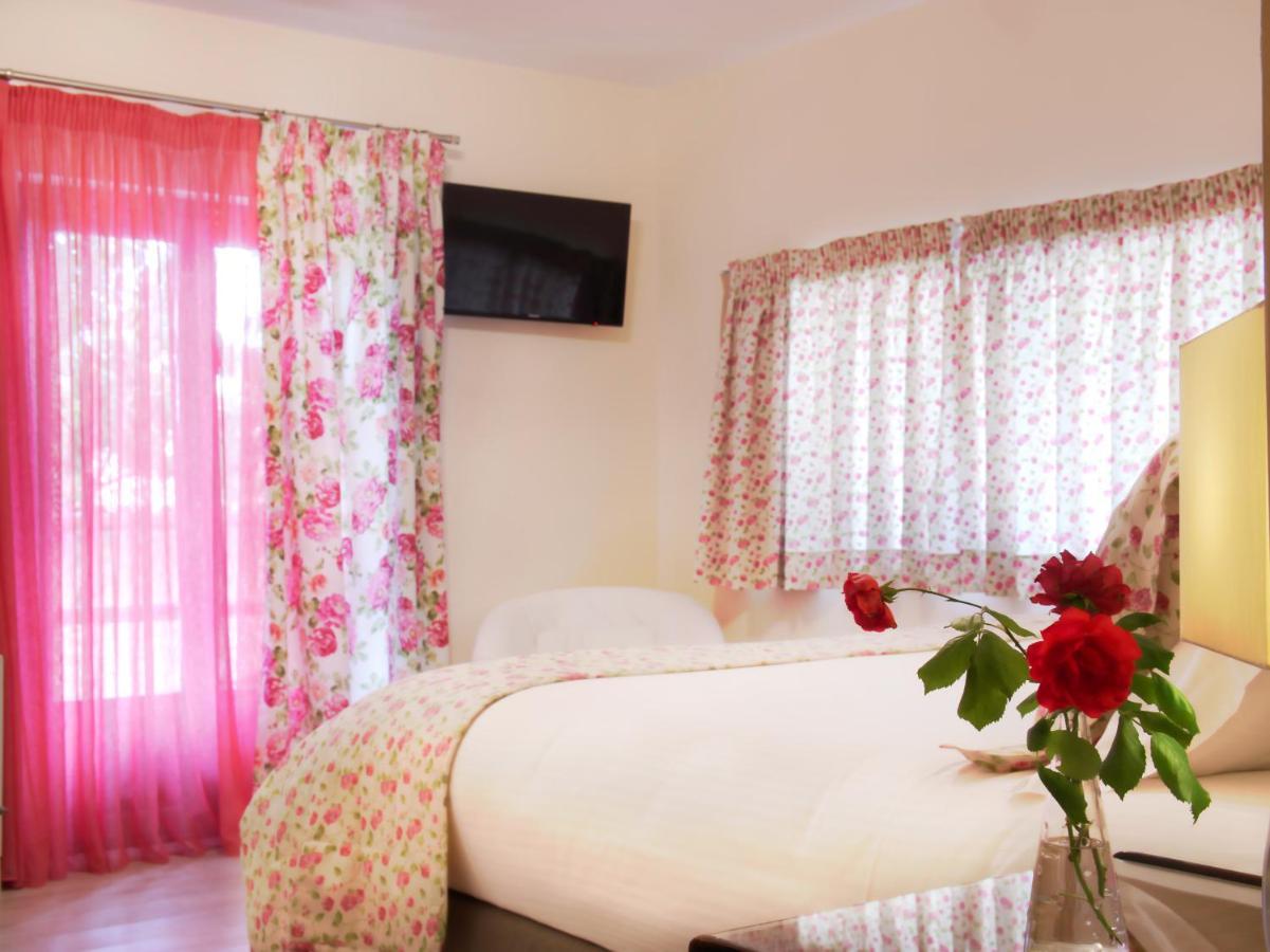 Hotel Aegli Arachova Extérieur photo