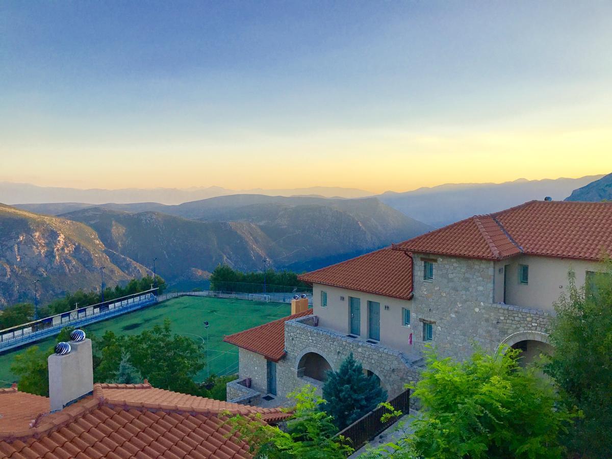 Hotel Aegli Arachova Extérieur photo